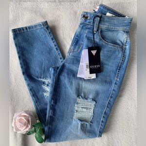 Guess Sexy Curve Crop Zoe Wash Jeans